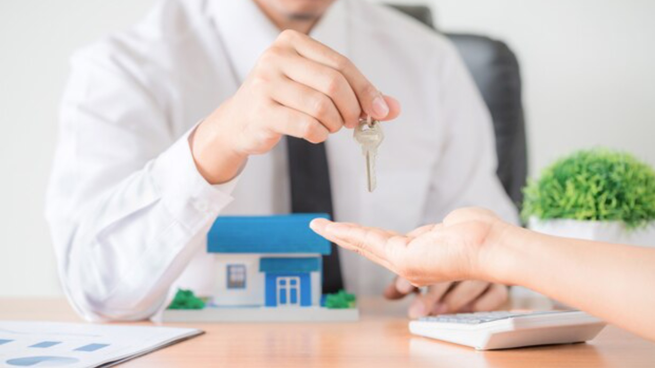 Property Lease vs Hak Milik Comparison for Foreigners