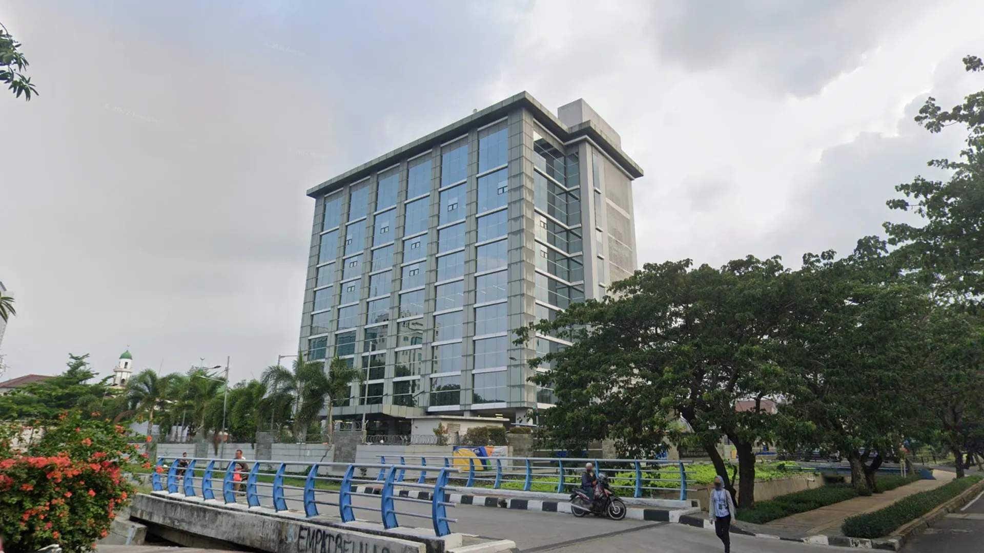 PuloMas Office Tower preview 1
