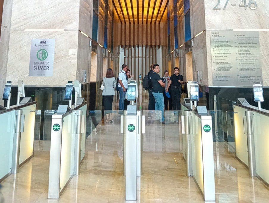 AXA Tower preview 6