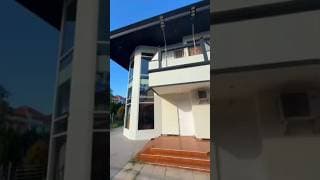 Dijual Rumah Pojok Bagus Murah 2 Lantai di Villa Sentra Raya Citraland
