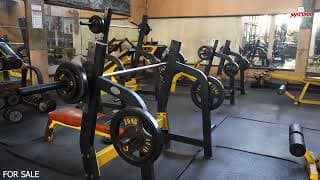 Gedung Komersial Premium Jl. Raya Manyar LT 842 M² Cocok Gym