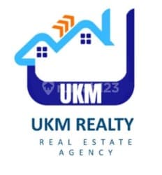 UKM Realty