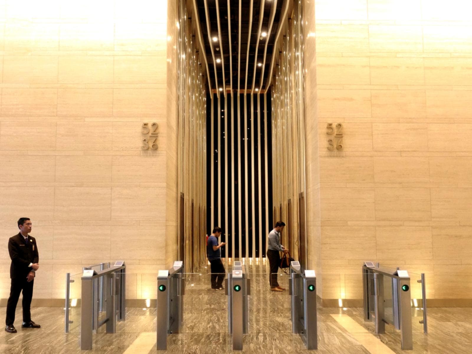 capital place preview 4