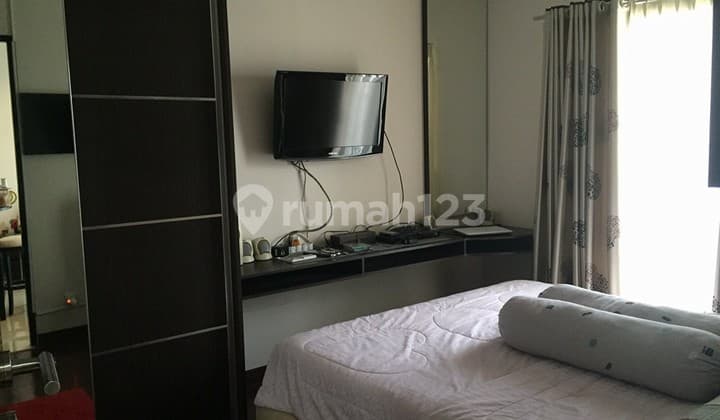 Apartemen Cervino Village 3 BR , Full Furnished , Tebet, Jakarta Selatan