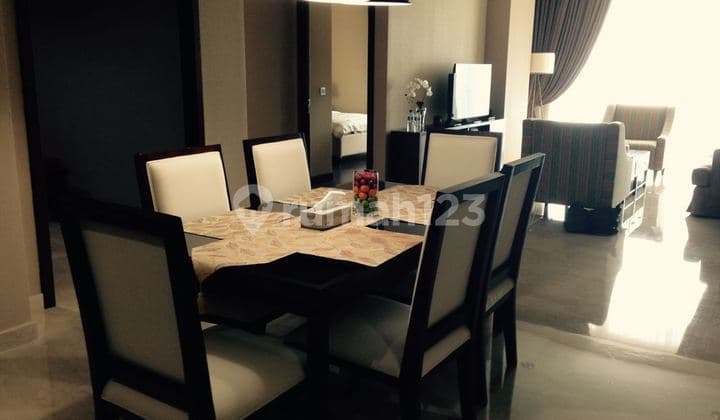 Residence 8 Senopati: High End