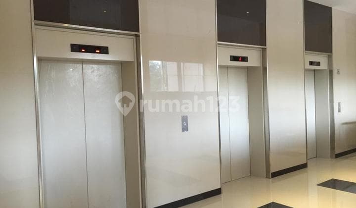 Apartemen The Green Pramuka Apartement 2 BR