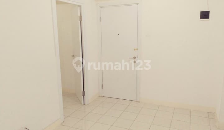 The Green Pramuka Apartment Studio Unit Empty Read Description