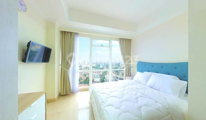 Menteng Park Emerald Apartment, Private Elevator, ST-AP375