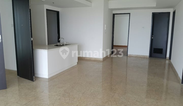 Hot Deal Apartment Royale Springhill Kemayoran 3 BR Termurah