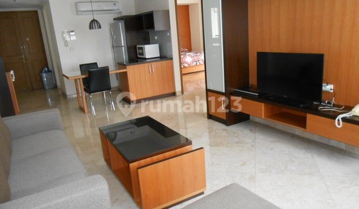 2 Kamar Apartemen Park Royal, 101 M Lokasi Strategis, Harga Dibawah Njop