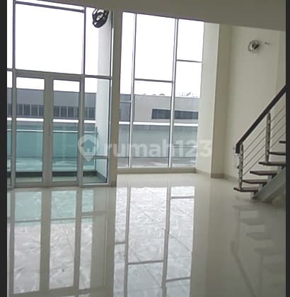 PREMIUM OFFICE SOHO BROOKLYN @ ALAM SUTERA, TANGERANG