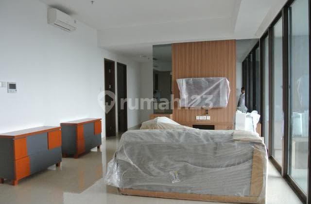 Luxury Apartment, Well Maintained With Nice 3 Bedrooms Fully Furnished At 1Park Avenue