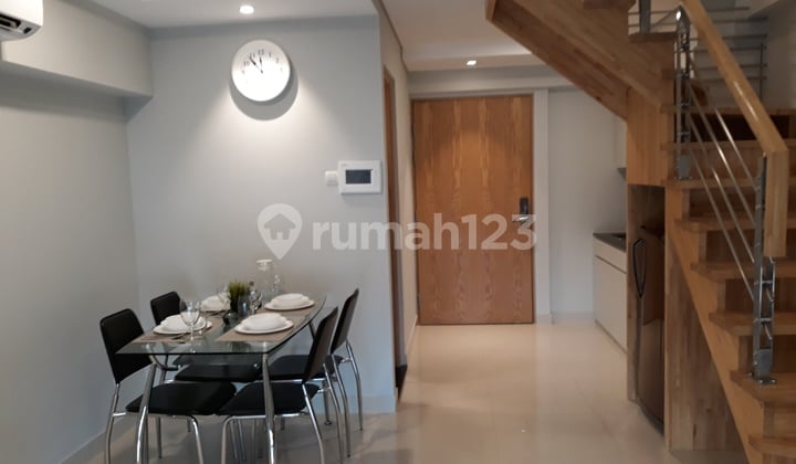 APARTEMEN 2(dua) LANTAI SIAP HUNI D MERUYA