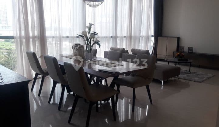 Apartemen Mewah Casa Domaine 4 Bedroom units, Investasi menguntungkan di pusat kota, Area Shangrila Hotel