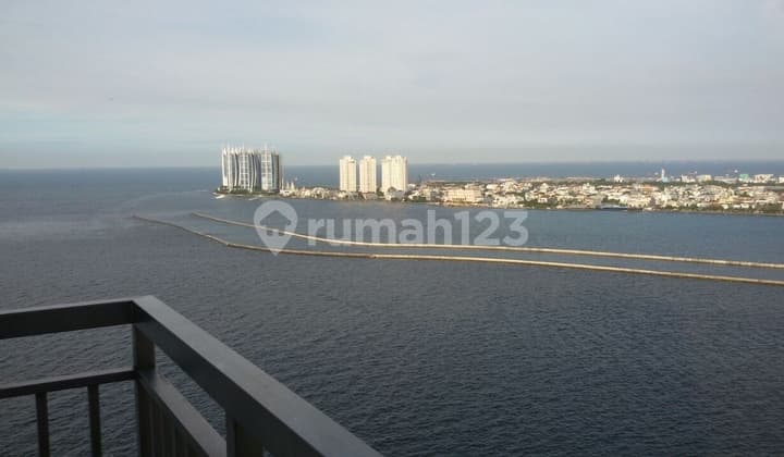 Green Bay 2kt Condominium, Ocean View