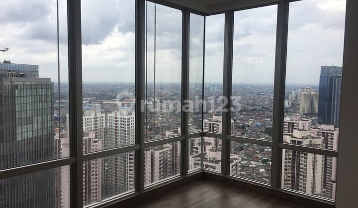 Apartment The Elements, 2br, 124sqm, Living In Luxury And Style