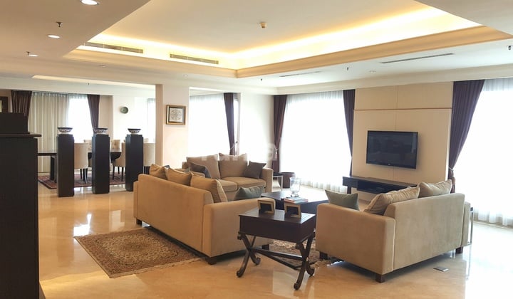 SCBD Suite 3 BR Rare Unit Well Maintained