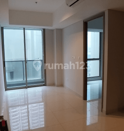 Apartemen 1Br Taman Anggrek Residences Minimalis di Tanjung Duren