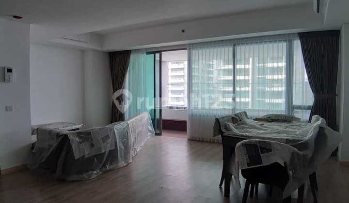 Dijual Apartemen St Moritz 4br, Semi Furnished Puri Indah, Jakarta Barat