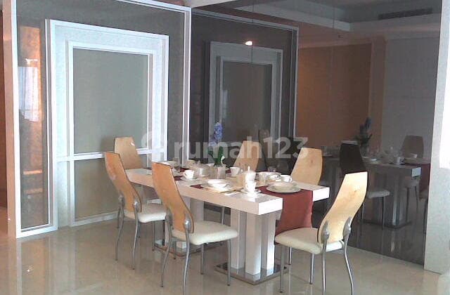 Apartemen Kempinsky Private Residence Siap Huni, Lantai Tinggi Harga Murah@ Jakarta Pusat