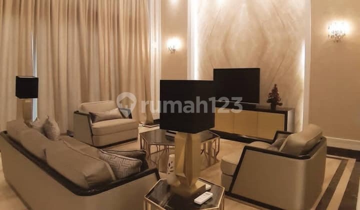 Disewakan Apartemen St Moritz 4br, Full Furnished Puri Indah, Jakarta Barat