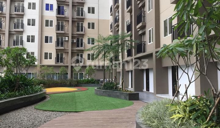 Apartment 2 Bed Room Podomoro Golf View Tower Basla Cibubur