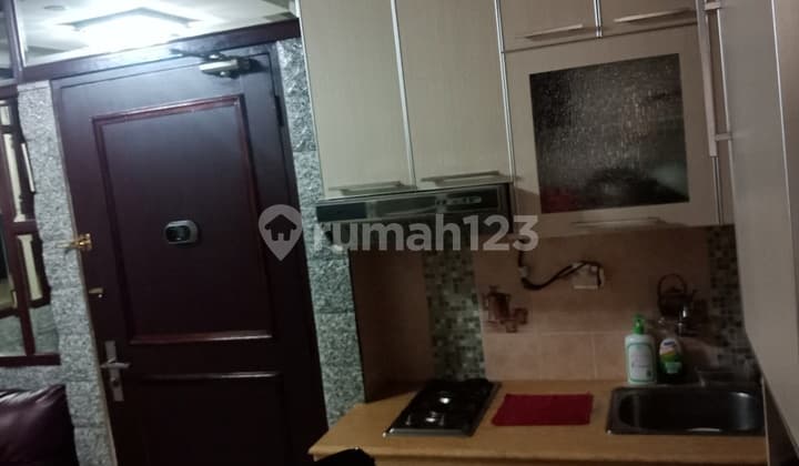 Apartemen Mediterania Gajah Mada Murah 2 Bedrooms Full Furnished LB 47 m2 di bawah pasaran hanya 600 juta