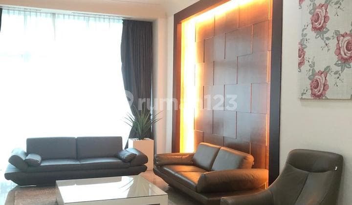 For Rent 3+1 Apt Pakubuwono Residence Size 267m2, Kebayoran Baru, South Jakarta