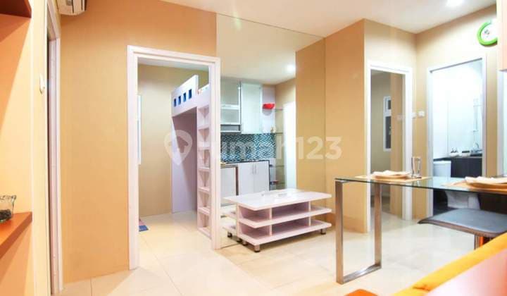 Apartemen Green Pramuka City 2 BR Furnished Bagus