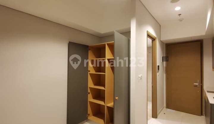 Apartemen Taman Anggrek Residence