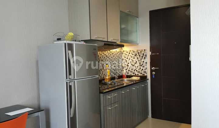 Apartemen Atria. Full Furnist Dekat dgn Mall SMS