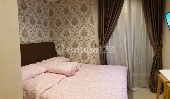 Studio Fully Furnish Murah ! Siap huni, tinggal bawa koper saja !