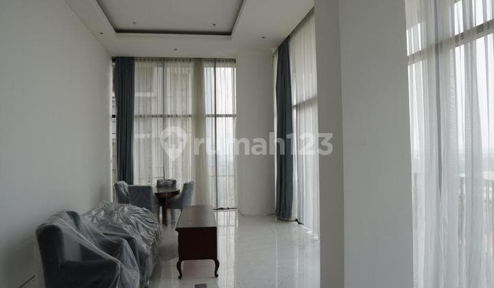 Luxury Apartement Senopati Suites, 3BR + 1 Study Room