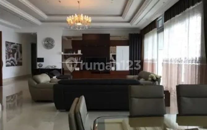 Apartment Raffles Residences Size 480 M2, Connecting To Mall Ciputra World - Jakarta