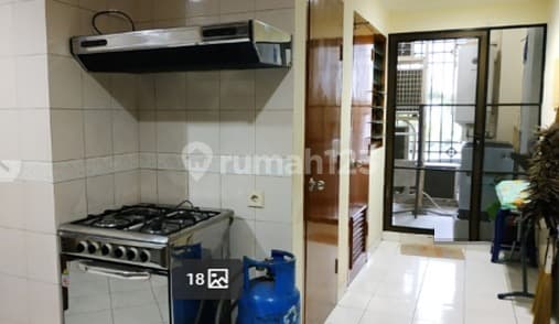 Kondominium Graha Family Tower Prima B Lanti 3 View City Kondisi Furnished LB 168 m² KT 4 KM 3