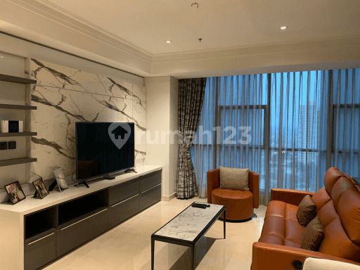 Apartement 3BR, Interior Mewah di Casagrande, Kota Kasablanka