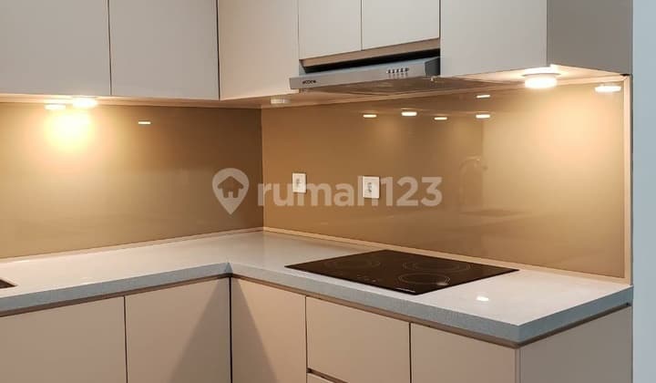 Apartemen 3BR Semi Furnished di Kelapa Gading