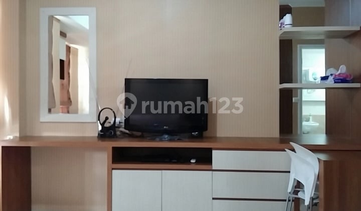 Nyaman aman, tower Oak, persis sebelah Binus, pusat perbelanjaan/ RS PI/ Sekolahan