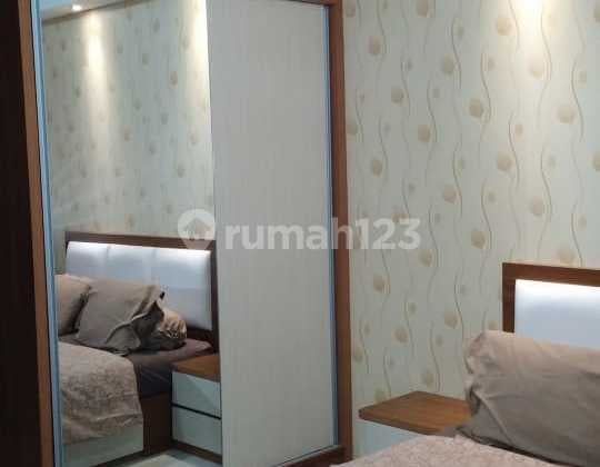 Comfortable and safe, next to Binus, close to shopping centers/PI Hospital/Schools. Comfortable and safe, next to Binus, close to shopping centers/PI Hospital/Schools.