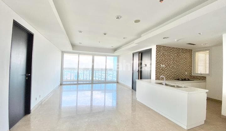 apartemen Royale springhill 3BR 196m2