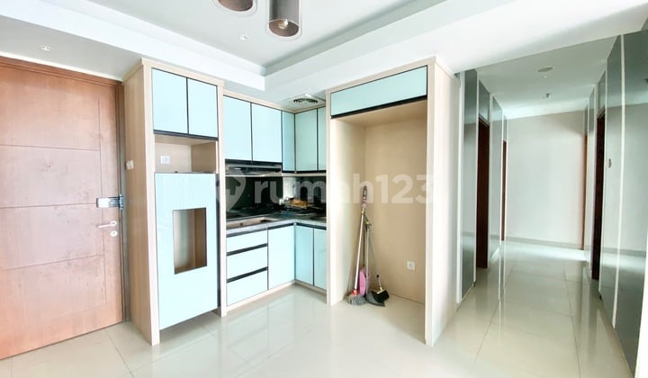 Jual Apartemen Springhill Terrace 3BR 99 Meter Golf View
