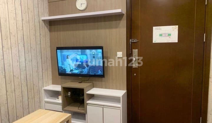 Apt. Kensington Tower Clifford Full Furnish View Pool, Negotiable