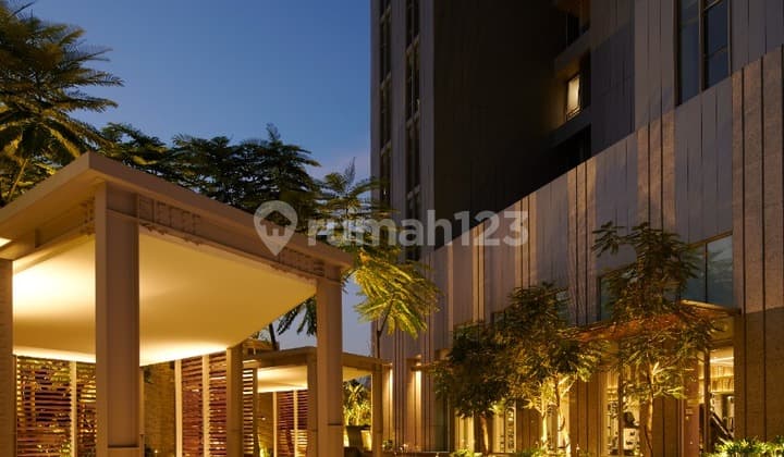 For RENT SEWA LEASE VERDE Two Terraverde Tower 2 BR Size 188 Sqm Furnished 0817688xxxx