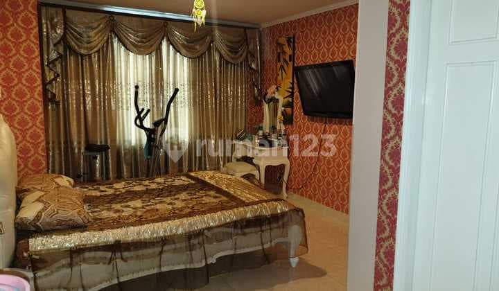 French Walk Apartment MOI Kelapa Gading