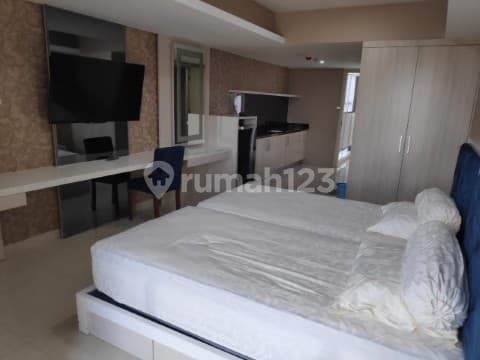 Apartemen Full Furnished Murah Louis Kienne Warhol Simpang Lima