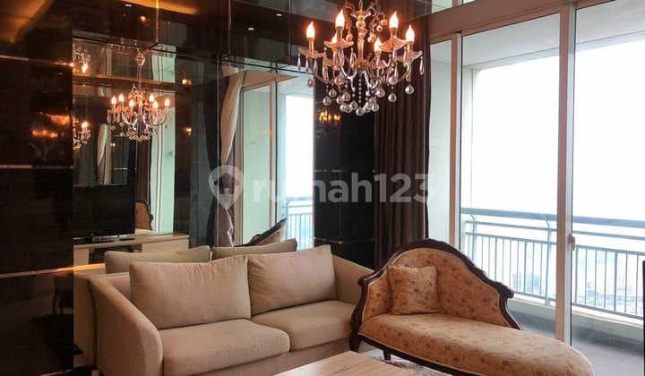 Apartemen Central Park 2+1BR Furnished