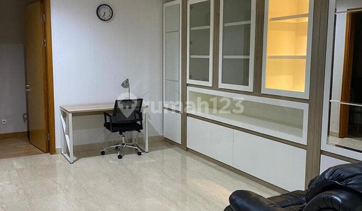 Jual Apartemen Pakubuwono Residence 2+1 Bedrooms