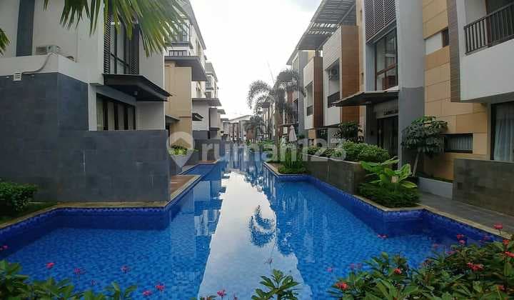 Asatti Garden House, Tower Agate Blue-BSD