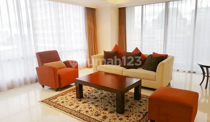 Apartemen Sudirman Mansion Ukuran 179 m2 Fully Furnished