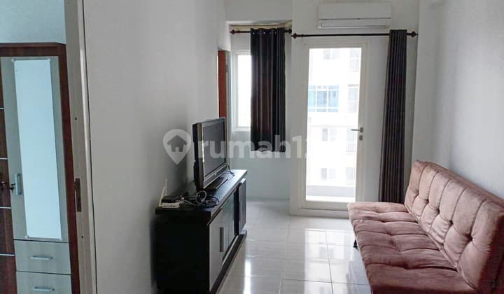 Sewa Apartemen 2 BR, Hook/Pojok, Furnished, View City & Suramadu, Siap Huni